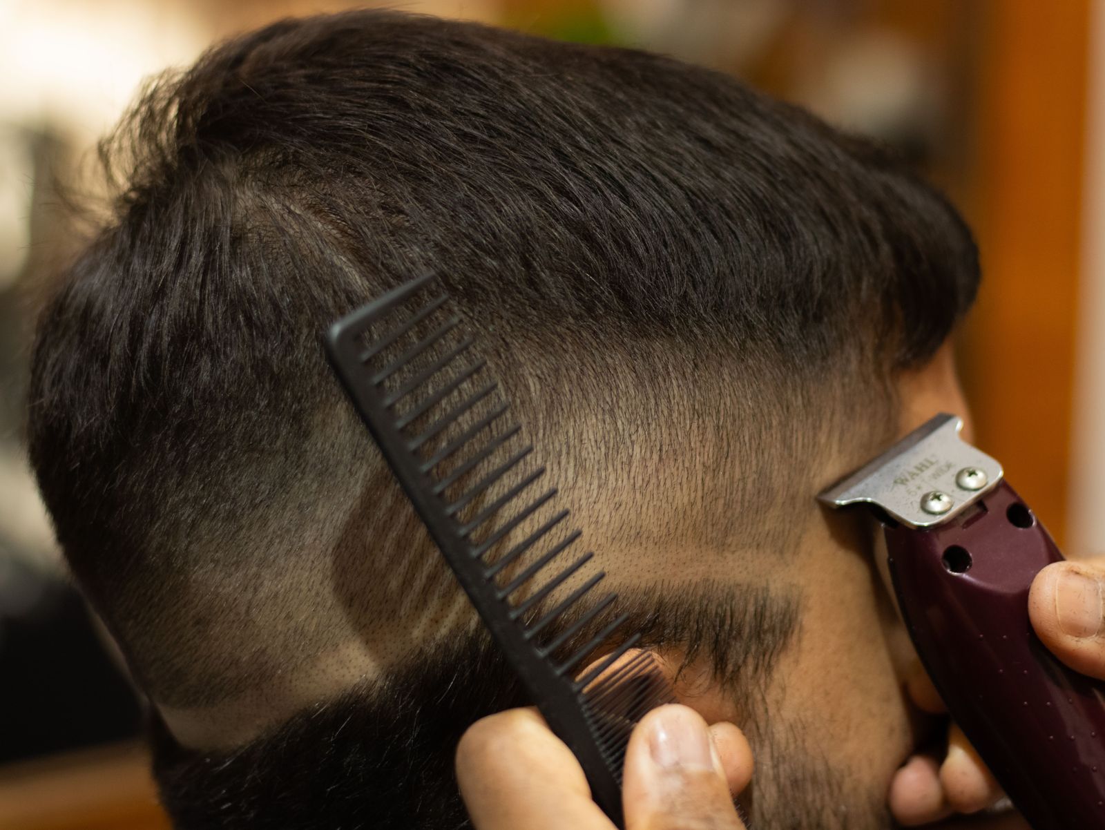 BARBER CHAIR